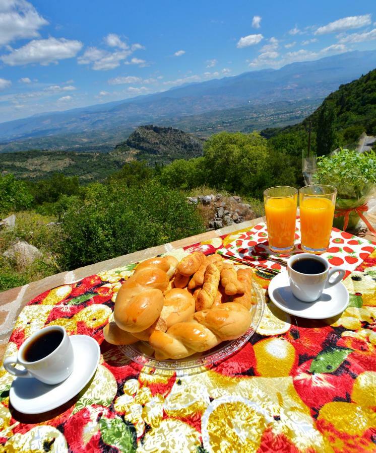 Arxontiko Taygeti Hotell Mystras Exteriör bild