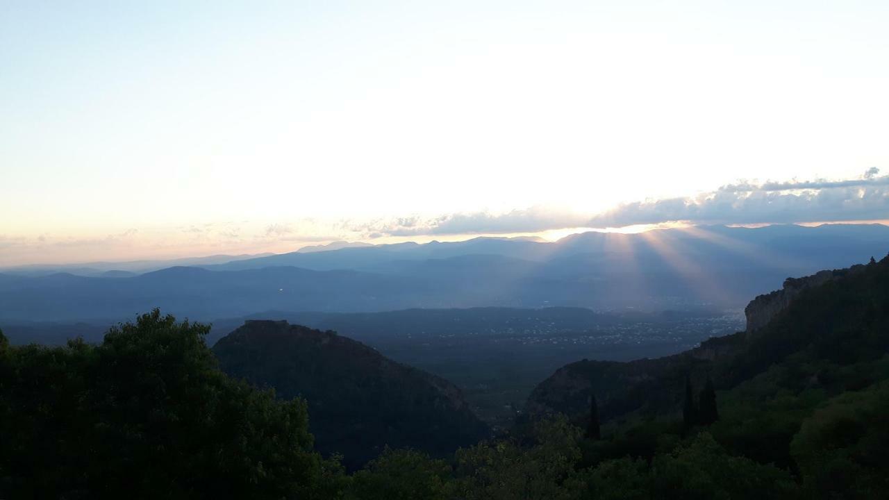 Arxontiko Taygeti Hotell Mystras Exteriör bild